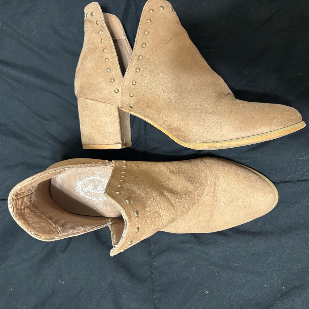Rialto Tan Ankle Booties with Block Heel and Stud Details